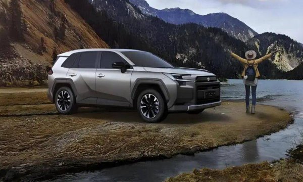 实盘配资平台 一汽丰田出招了，现在就是荣放混动的真香时刻!